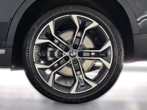 Used 2026 BMW X5 sDrive40i w/ Climate Comfort Package image 11