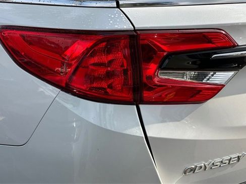Certified 2023 Honda Odyssey EX-L image 30
