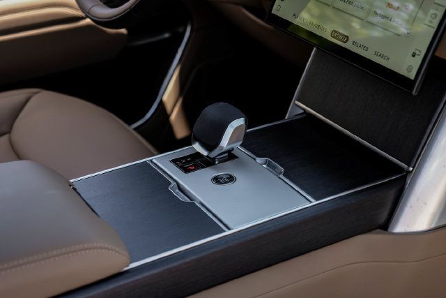 New 2026 Land Rover Range Rover SE AWD/4WD image 35