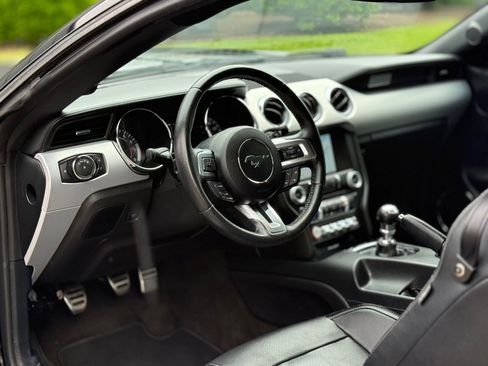 Used 2016 Ford Mustang GT Premium w/ Equipment Group 401A RWD image 20