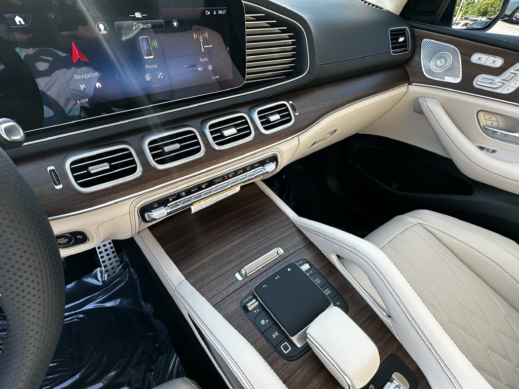 New 2026 Mercedes-Benz GLE 53 AMG 4MATIC image 32