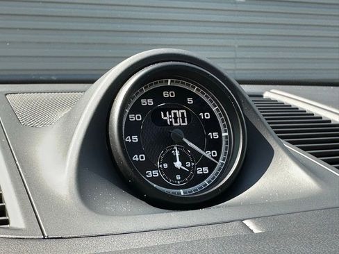 Certified 2026 Porsche Macan Turbo AWD/4WD image 35
