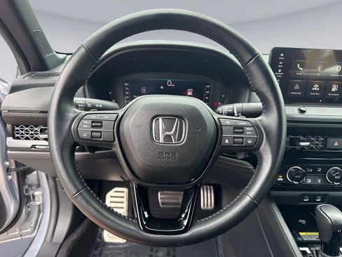 Certified 2025 Honda Accord Sport image 27