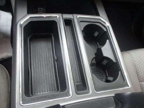 Used 2018 Ford F150 XLT w/ Equipment Group 302A Luxury image 13