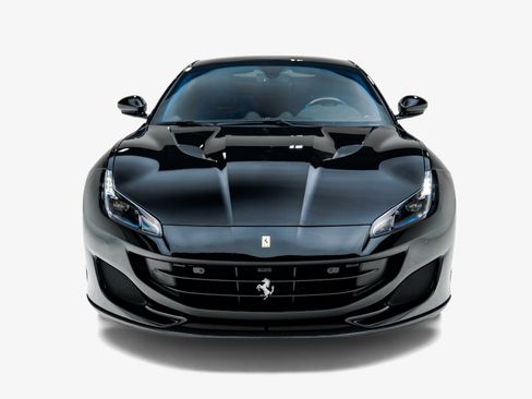 Used 2019 Ferrari Portofino RWD image 7