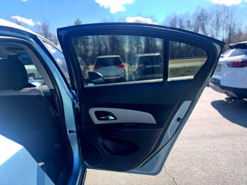 Used 2011 Chevrolet Cruze LS w/ Connectivity Package image 15