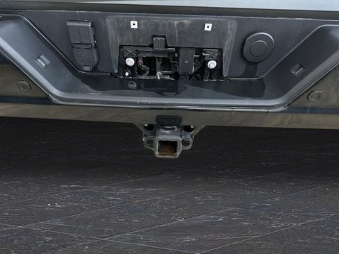 Used 2023 Chevrolet Silverado 1500 ZR2 image 38