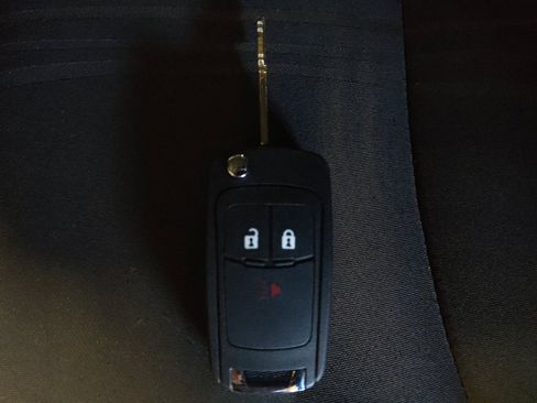 Used 2015 Chevrolet Spark LT image 32