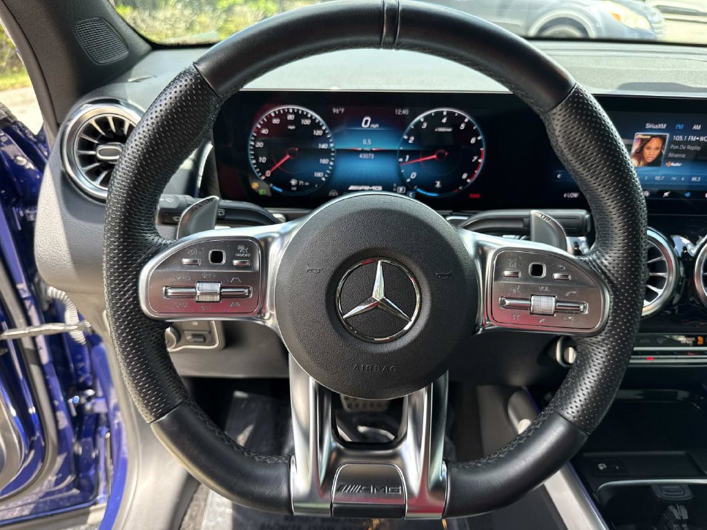 Used 2022 Mercedes-Benz GLB 35 AMG 4MATIC image 41