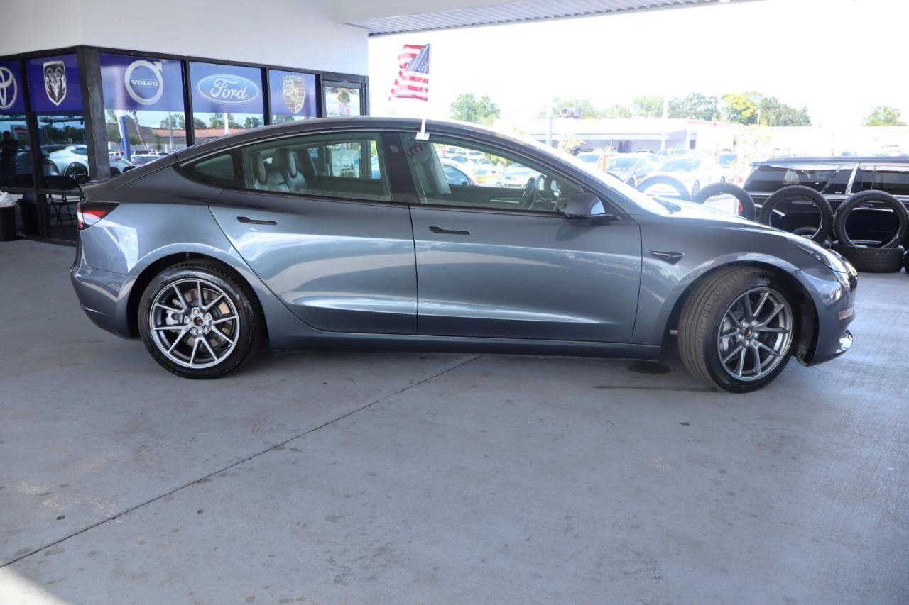 Used 2023 Tesla Model 3 Standard Range RWD image 6
