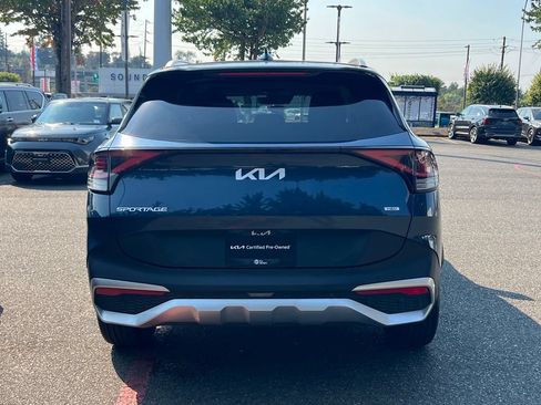 Certified 2023 Kia Sportage EX AWD/4WD image 10
