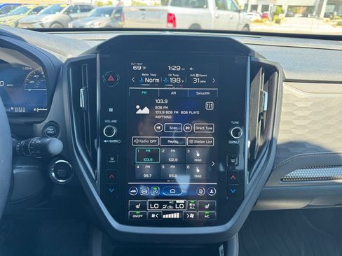 Used 2026 Subaru Forester Wilderness w/ Wilderness Package AWD/4WD image 23