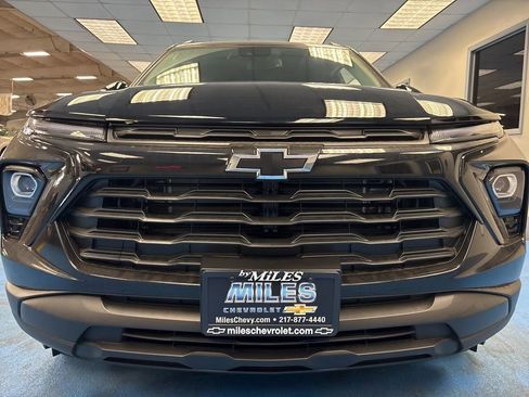 New 2026 Chevrolet TrailBlazer LT FWD image 13