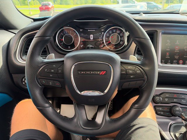 Used 2015 Dodge Challenger R/T RWD image 14