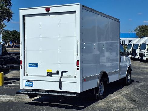 New 2025 Chevrolet Express 3500 w/ Power Convenience Package image 4