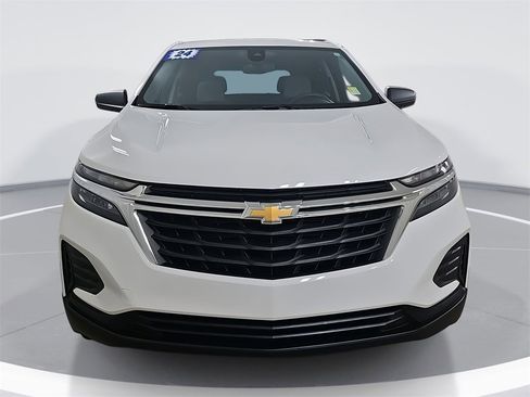 Certified 2024 Chevrolet Equinox LS w/ LS Convenience Package image 10