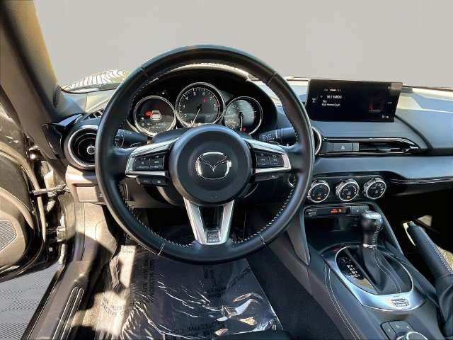 Used 2025 MAZDA MX-5 Miata RF Grand Touring RWD image 10