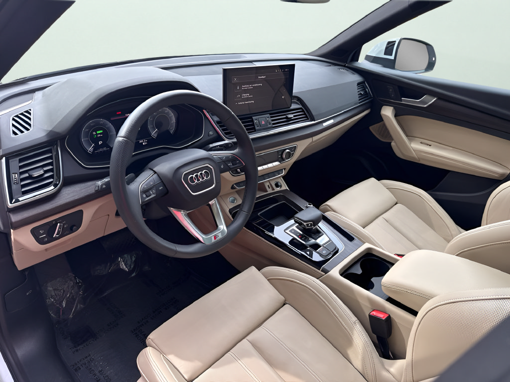 Used 2024 Audi Q5 e Premium Plus w/ Premium Plus Package AWD/4WD image 20