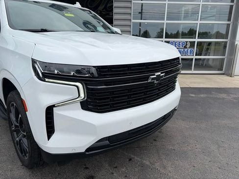 Used 2024 Chevrolet Tahoe RST w/ Luxury Package AWD/4WD image 5