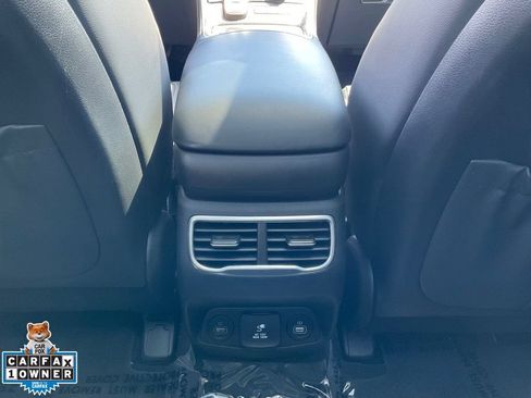 Used 2023 Hyundai Santa Fe Limited AWD/4WD image 42