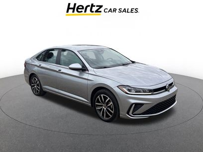 Used 2025 Volkswagen Jetta SE