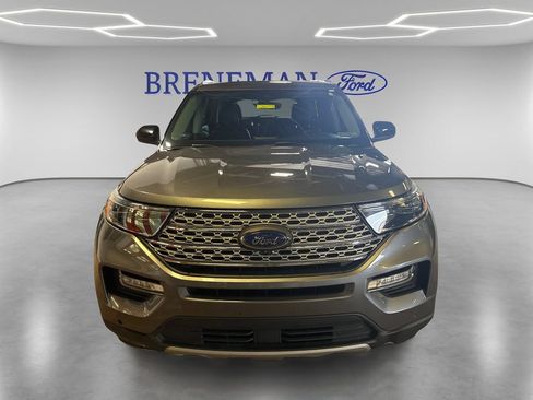 Certified 2022 Ford Explorer Limited RWD image 2
