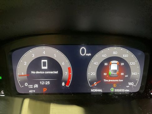 Used 2023 Acura Integra A-Spec image 5