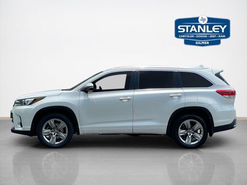 Used 2019 Toyota Highlander Limited FWD image 4