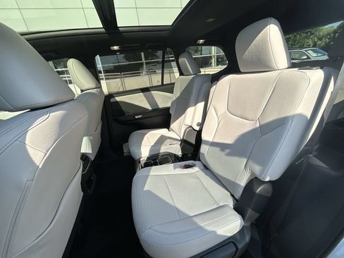 Used 2026 Lexus TX 350 AWD w/ Technology Package image 23