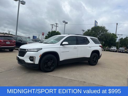 Used 2023 Chevrolet Traverse LT image 4