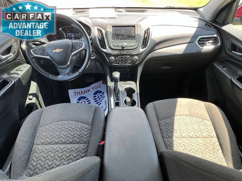 Certified 2022 Chevrolet Equinox LT FWD image 2