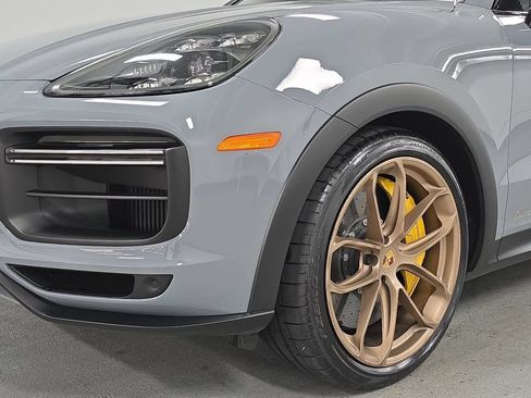 Certified 2023 Porsche Cayenne Turbo GT AWD/4WD image 11