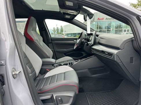 New 2025 Volkswagen GTI Autobahn image 10