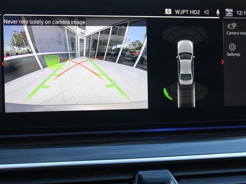 Used 2023 BMW 530i w/ Premium Package image 26