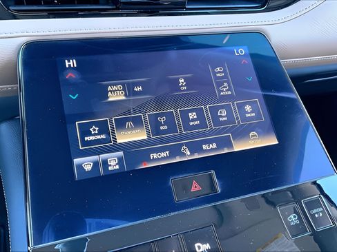 Used 2025 INFINITI QX80 Sensory AWD/4WD image 25