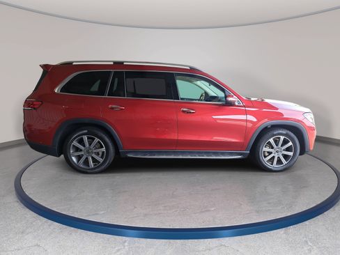 Used 2021 Mercedes-Benz GLS 450 4MATIC image 4