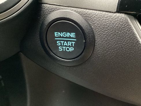 Used 2025 Ford Escape Active image 18