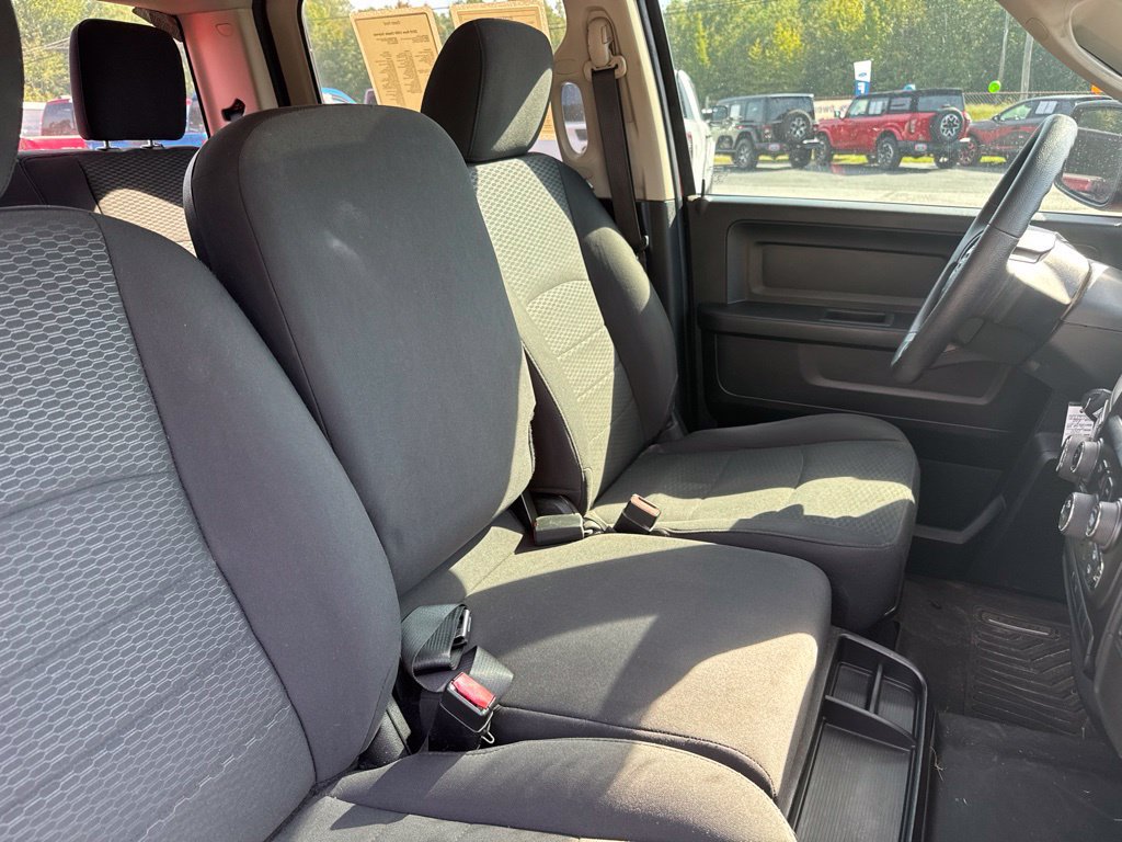 Used 2019 RAM 1500 Express w/ Wheel & Sound Group AWD/4WD image 13