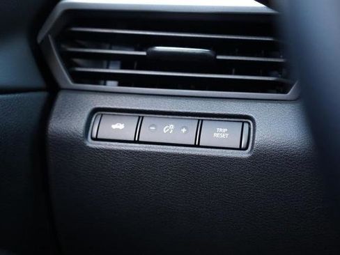 New 2025 Nissan Altima 2.5 SV w/ SV Special Edition Package image 20