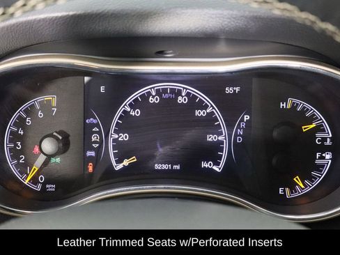 Used 2017 Jeep Grand Cherokee Limited w/ Luxury Group II image 30