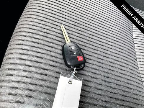Used 2021 Toyota 4Runner SR5 RWD image 34