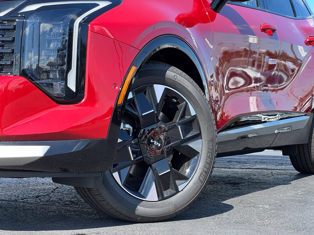 New 2026 Kia Sportage SX FWD image 2