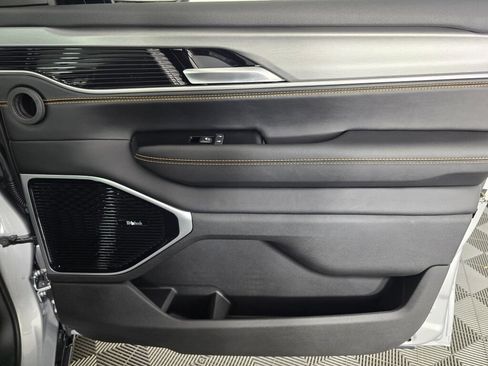 New 2026 Jeep Grand Wagoneer 4WD image 47