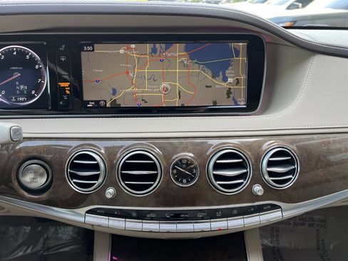 Used 2015 Mercedes-Benz S 550 Sedan image 26
