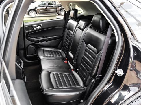Used 2020 Ford Edge SEL w/ Convenience Package FWD image 39