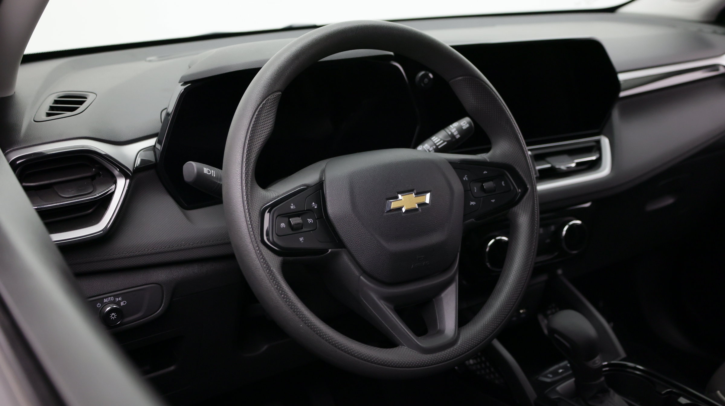 Used 2026 Chevrolet TrailBlazer LT FWD image 10