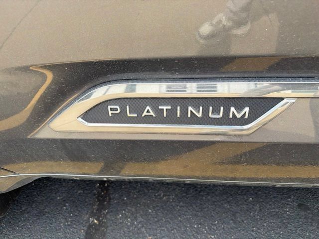 Certified 2025 Toyota Sequoia Platinum AWD/4WD image 11