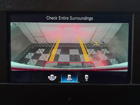 Used 2020 Mercedes-Benz Sprinter 2500 image 24