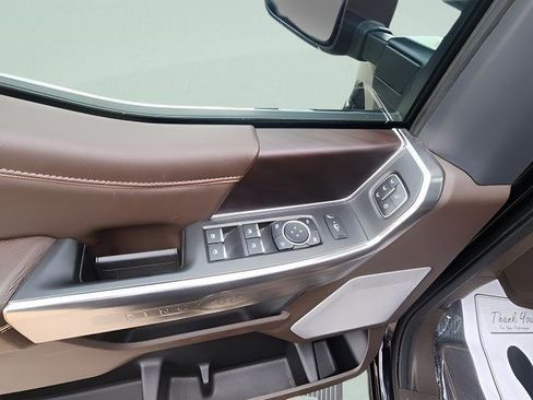 Certified 2025 Ford F350 King Ranch image 8