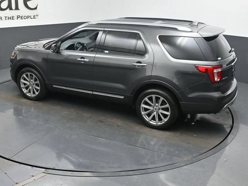 Used 2017 Ford Explorer Limited AWD/4WD image 42